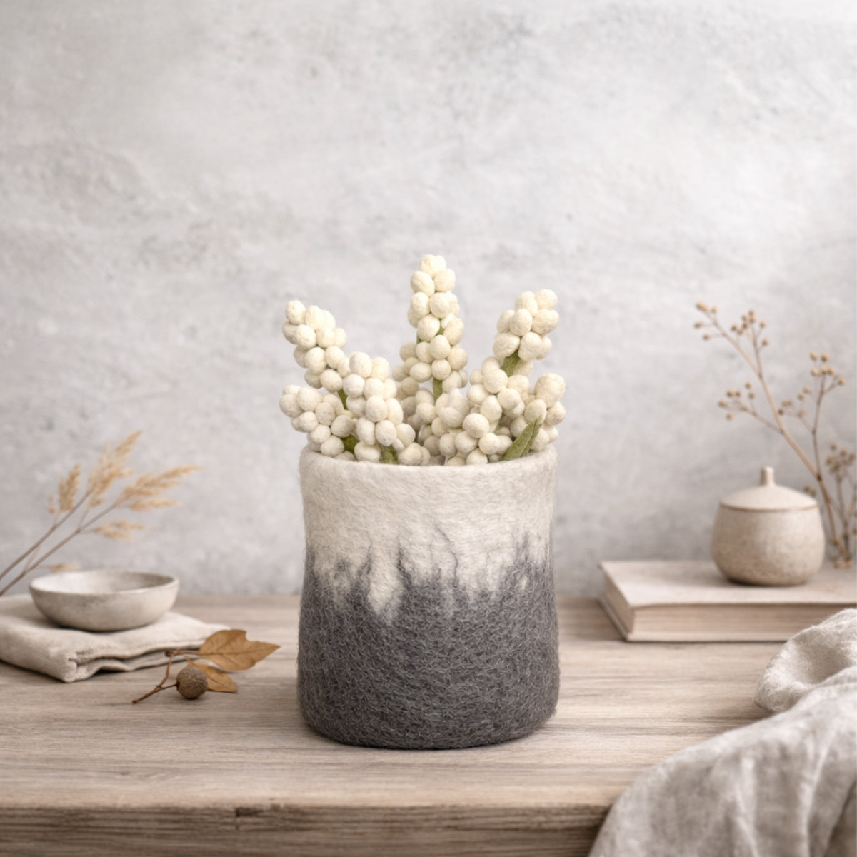 11A-LAV-LIGH_BETON Tiny Hyacint WIT